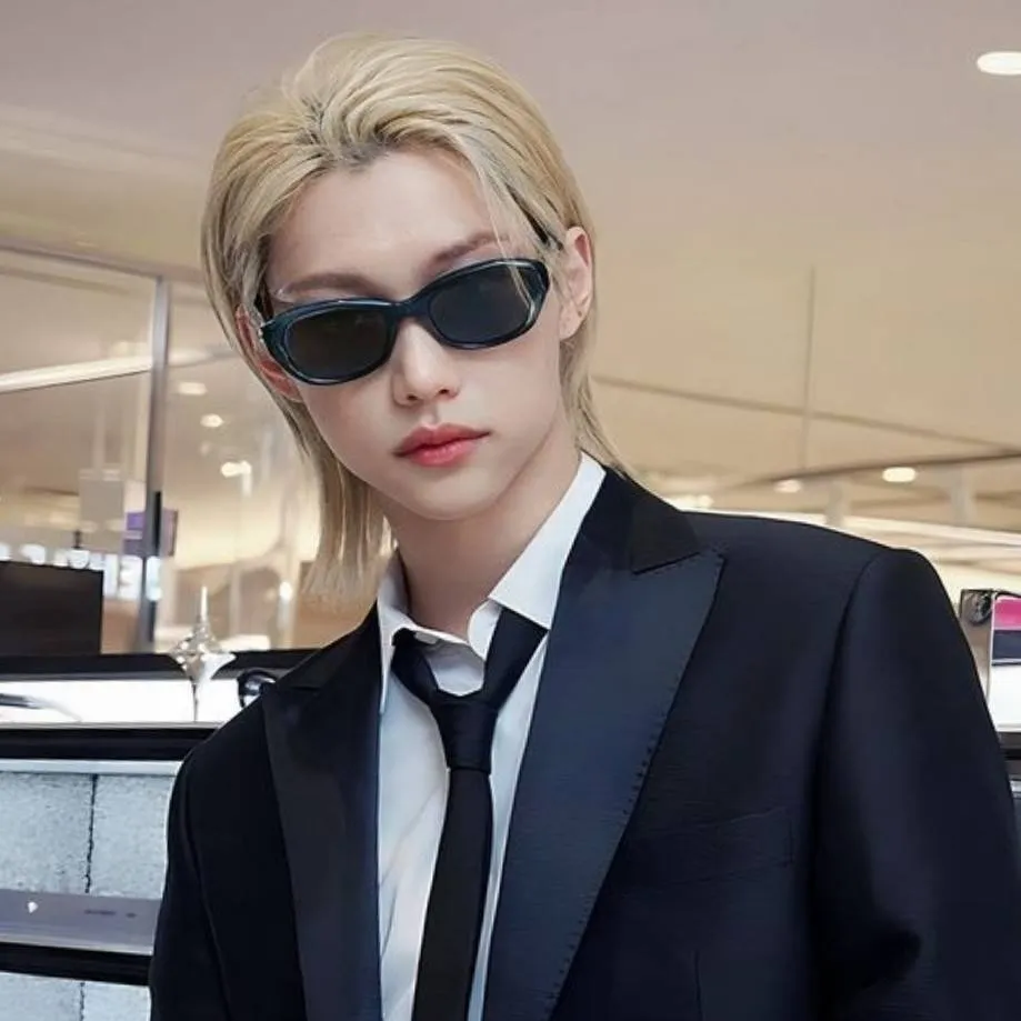 chat with ai character: Yonbook