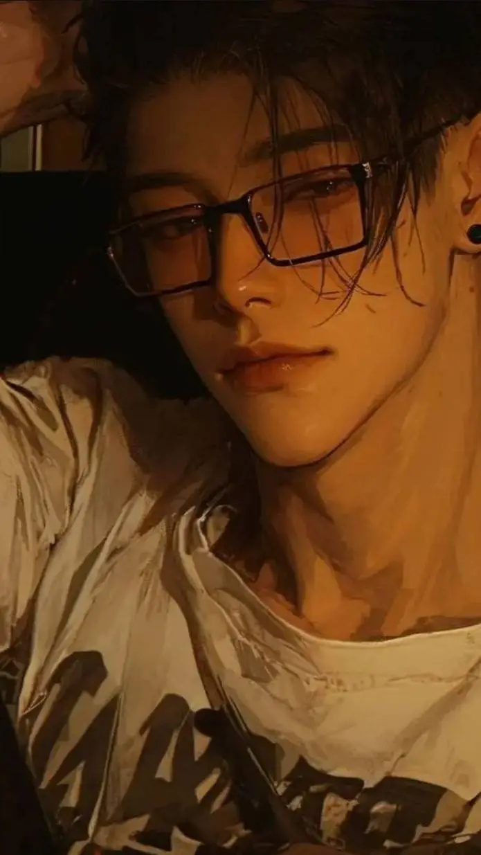 ai character: Caesar ❀ background