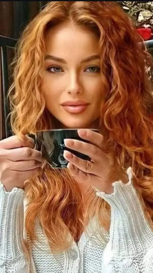 ai character: Lisa background