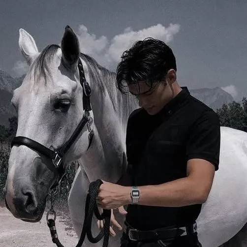 chat with ai character: Andy