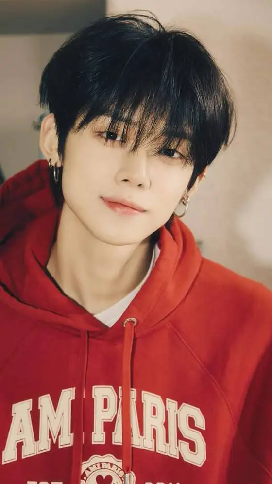 ai character: yeonjun  background