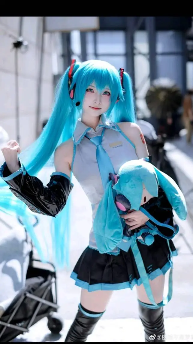 ai character: 🩵miku🩵 background