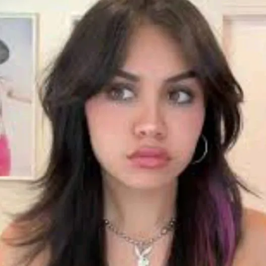 chat with ai character: TARA YUMMY (3/3)