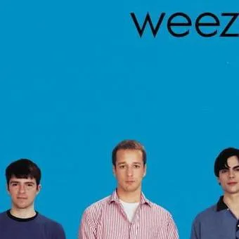 chat with ai character: 💙WEEZER💙