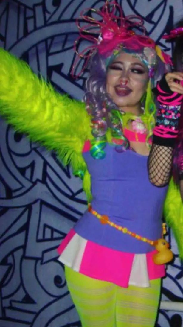 ai character: idk again <3 background