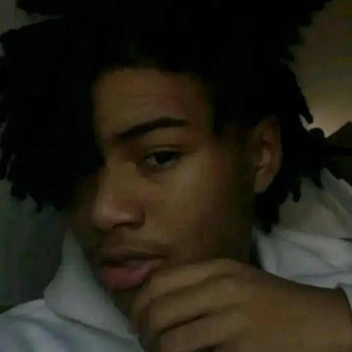 chat with ai character: Keshawn 