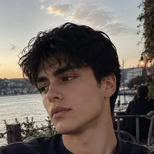 chat with ai character: nicolas (bl)