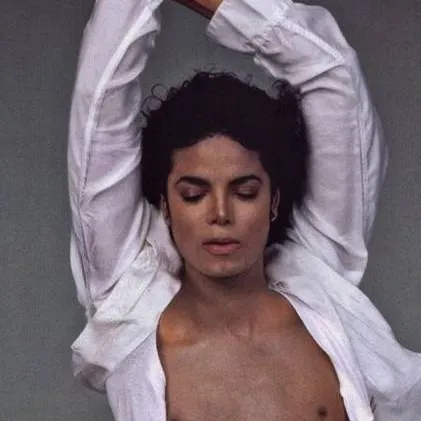 chat with ai character: Michael Jackson 