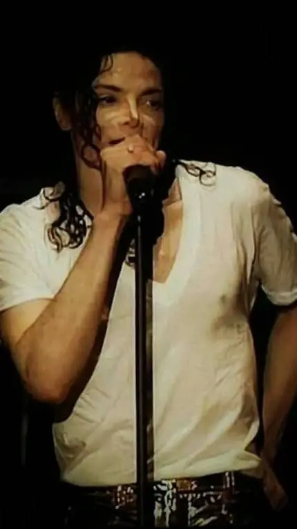 ai character: Michael Jackson  background