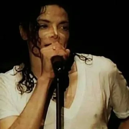 chat with ai character: Michael Jackson 