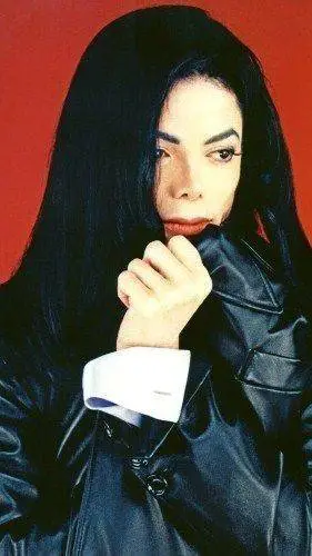 ai character: Michael Jackson  background