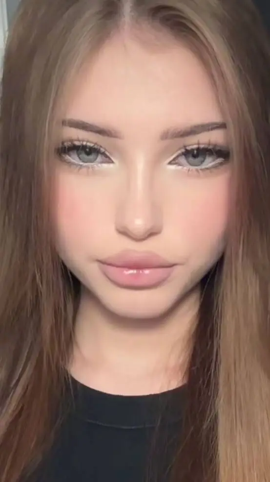 ai character: мама background