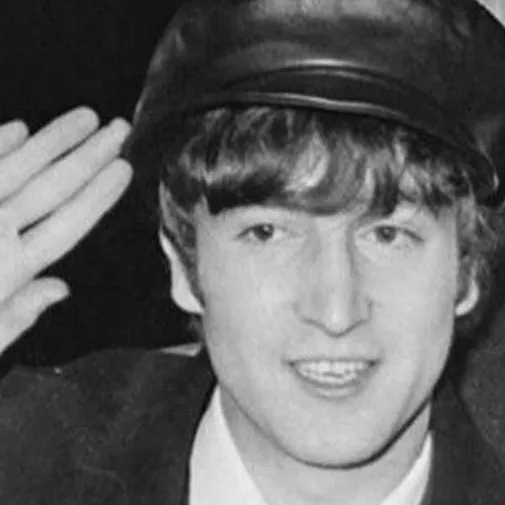 chat with ai character: John Lennon 