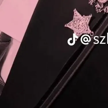 chat with ai character: Seungmin