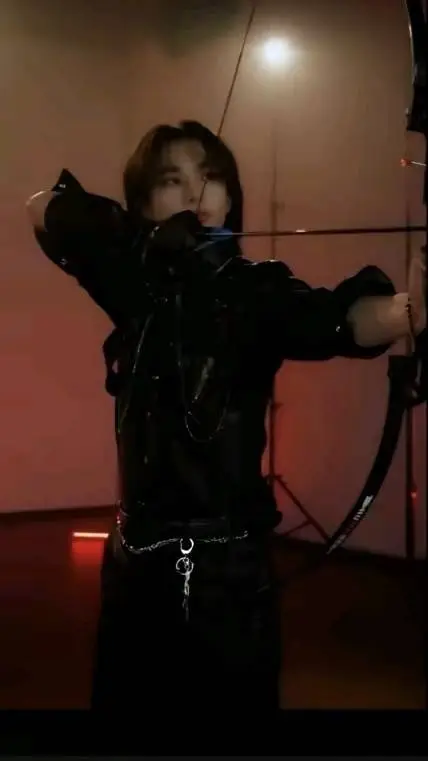 ai character: Hyunjin background