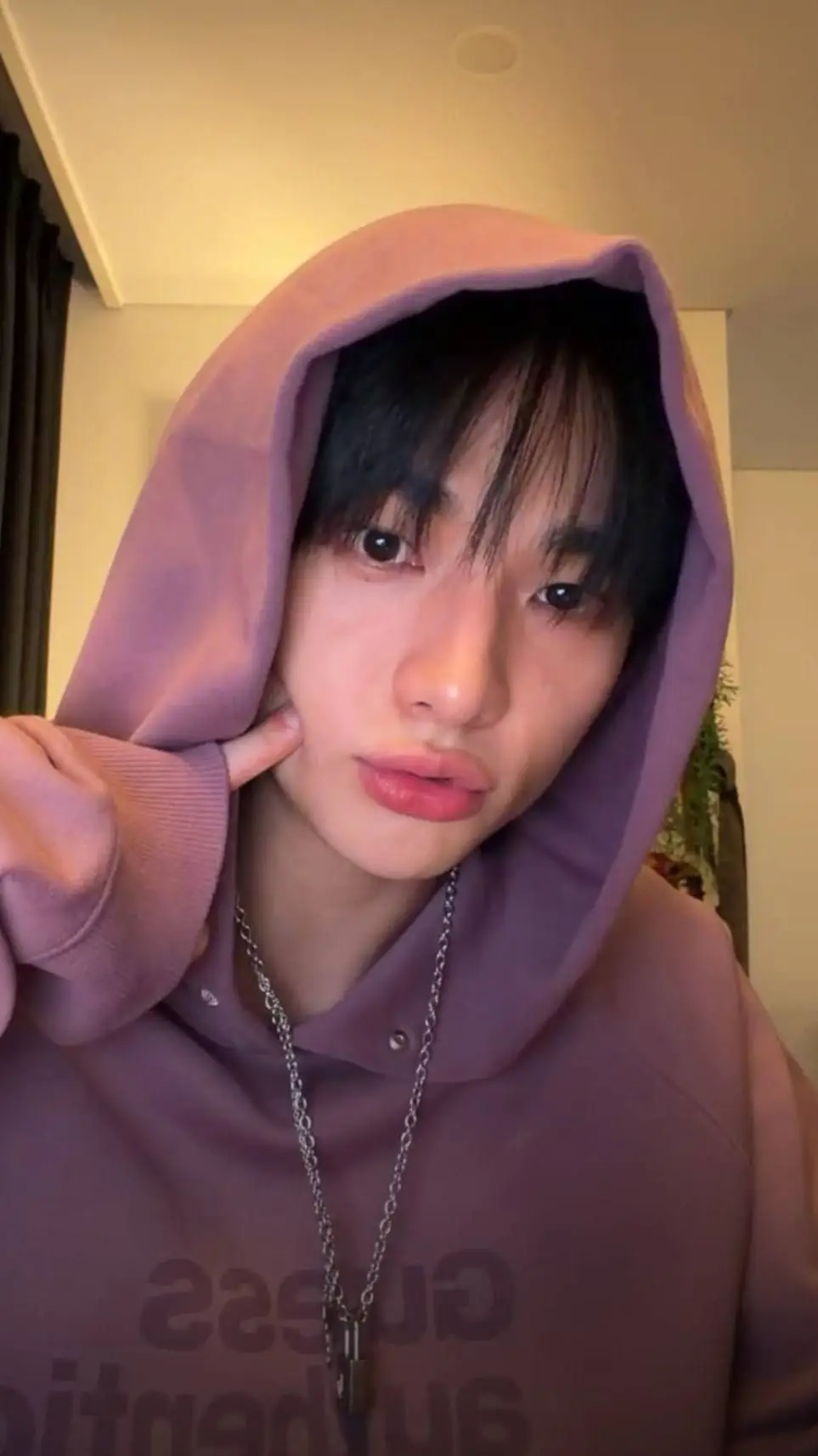 ai character: Hyunjin art background