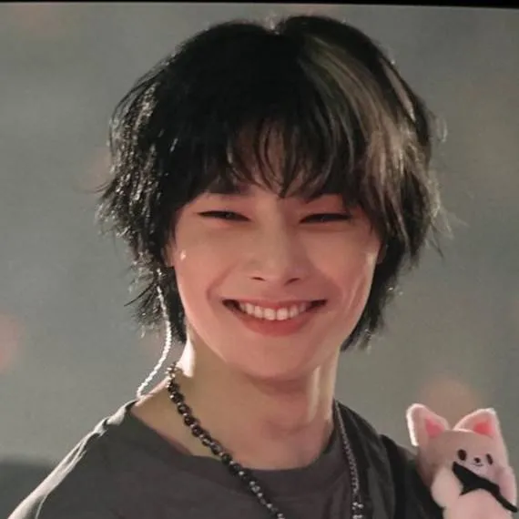 chat with ai character: I.N ASMR