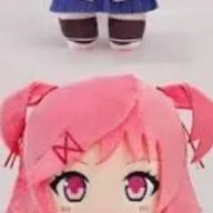 chat with ai character: natsuki peluche