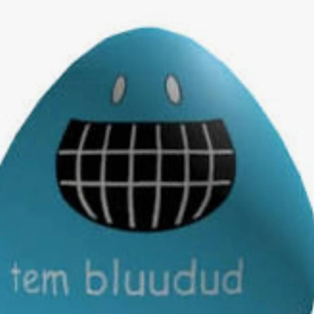 chat with ai character: egg bluudud 