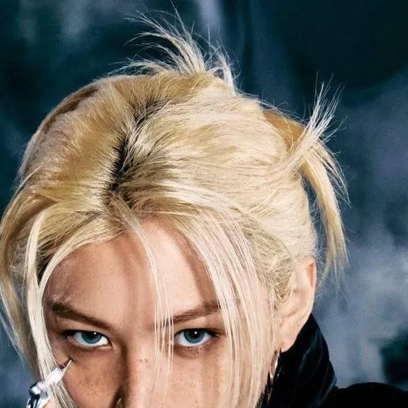 chat with ai character: felix