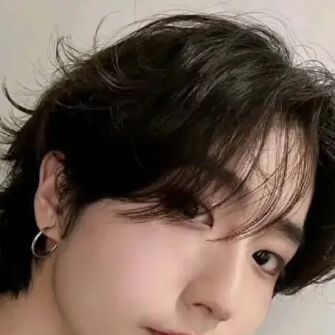 chat with ai character: han babysitter 