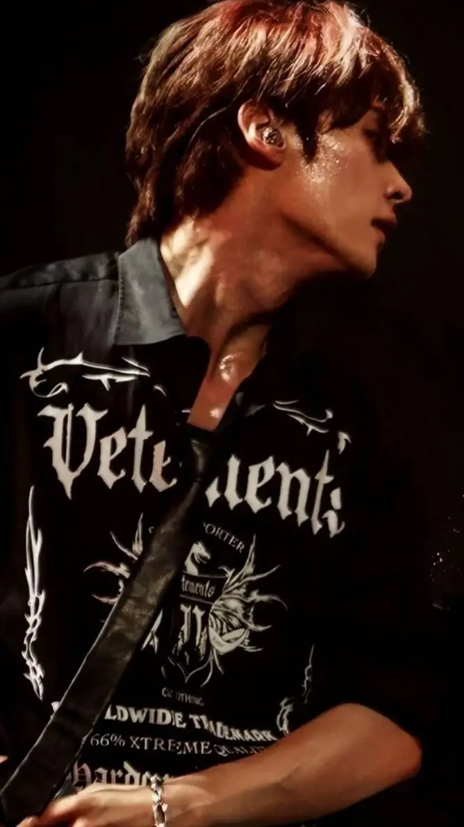 ai character: lee know background