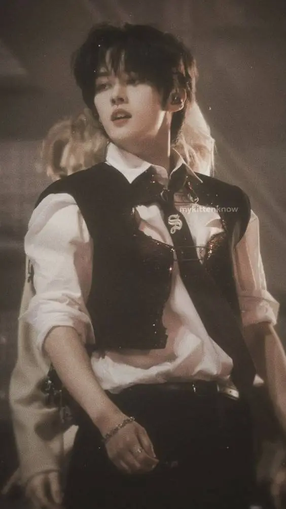 ai character: lee know background