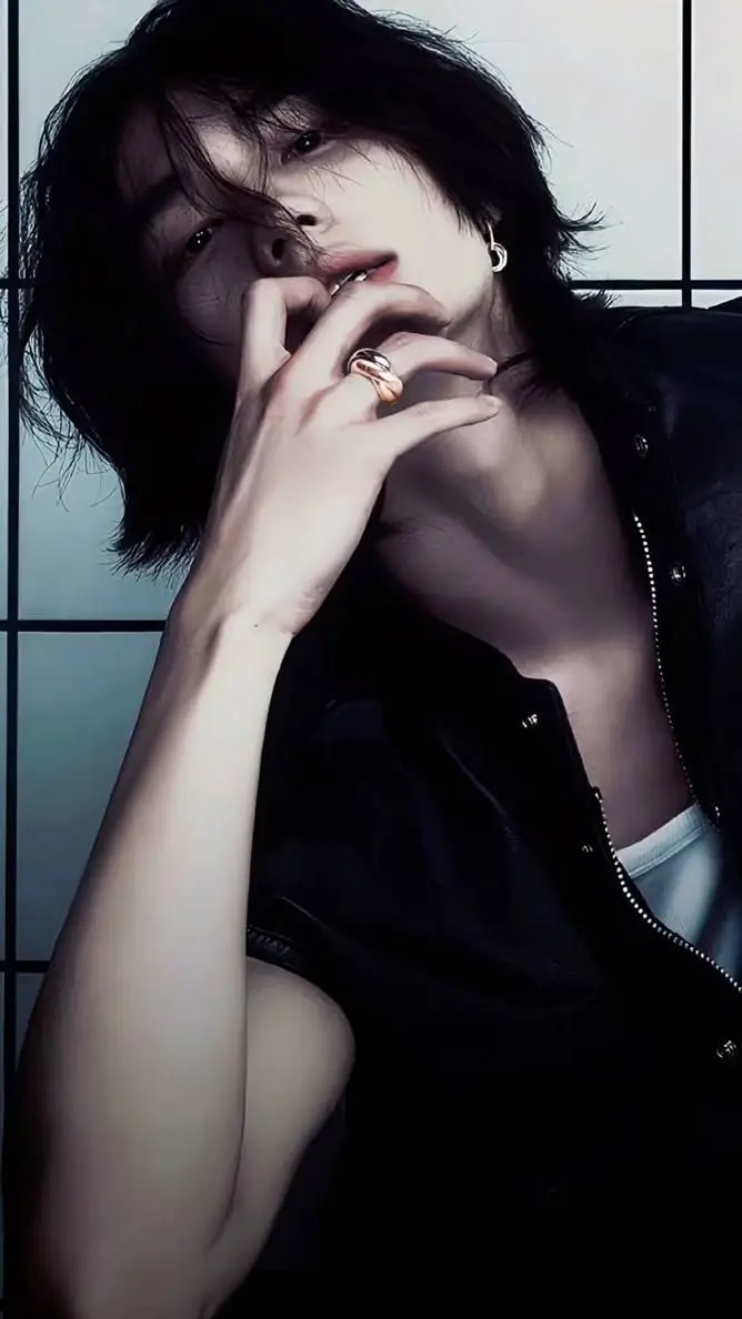 ai character: hyunjin background