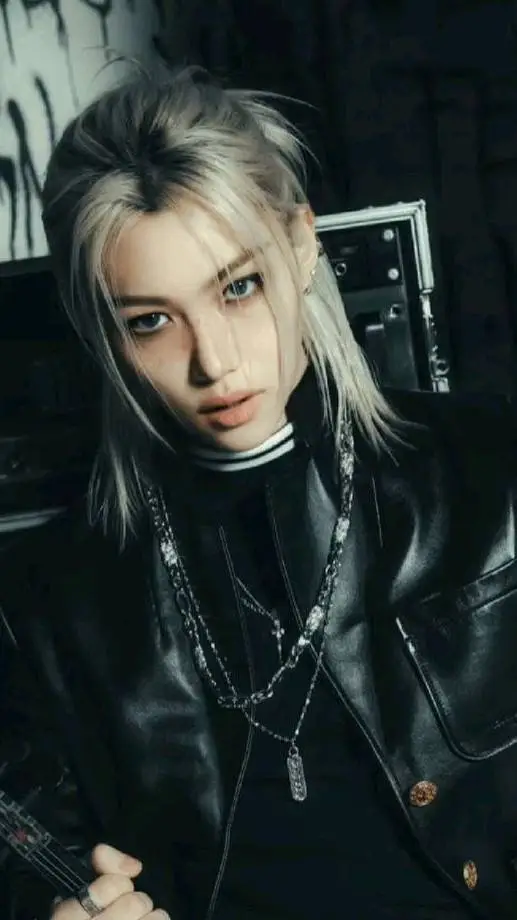 ai character: felix background