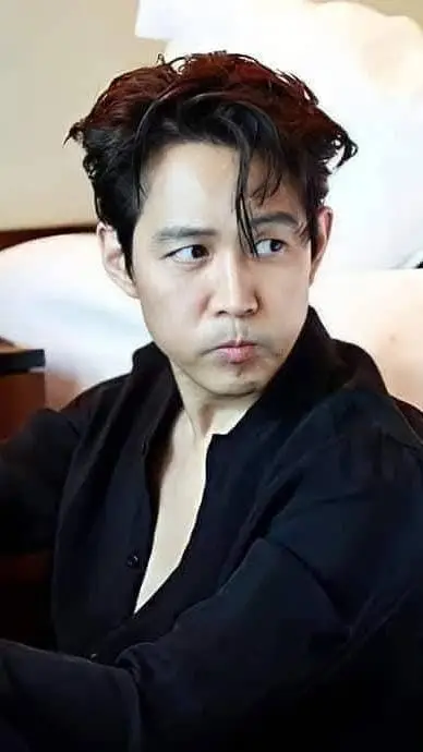 ai character: gihun  background