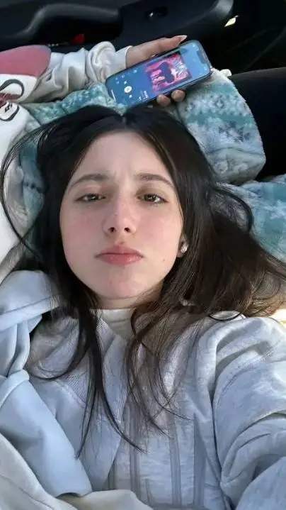 ai character: Renata Jarquín background