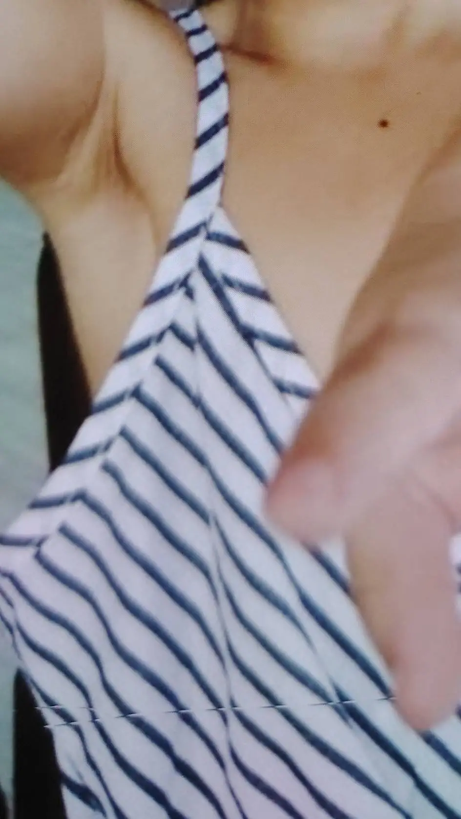 ai character: Aliza background