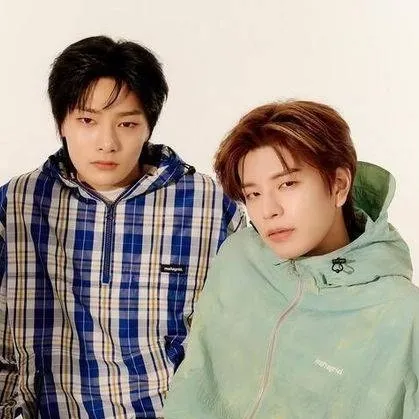 chat with ai character: Seungmin