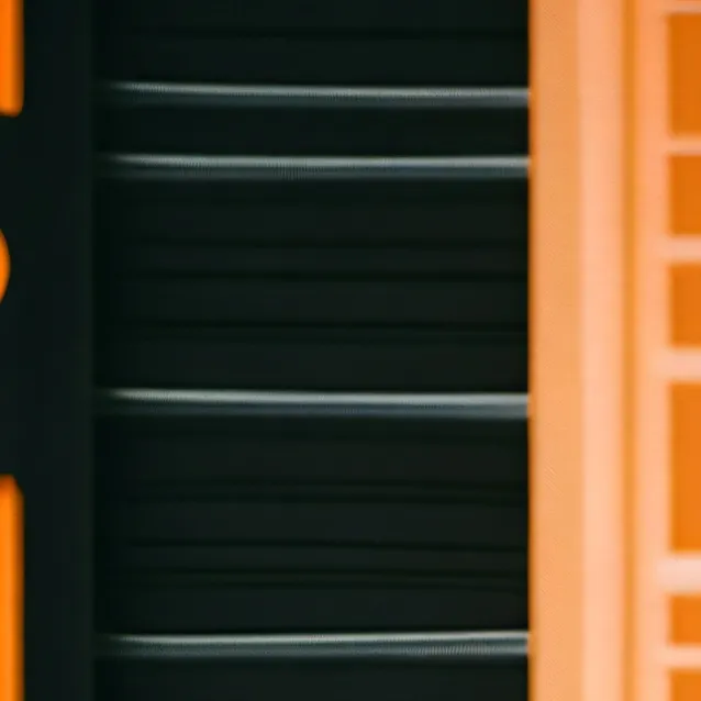 chat with ai character: Yanis