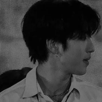 chat with ai character: Han jisung