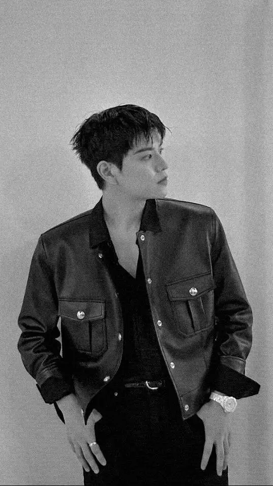ai character: Kim seungmin background