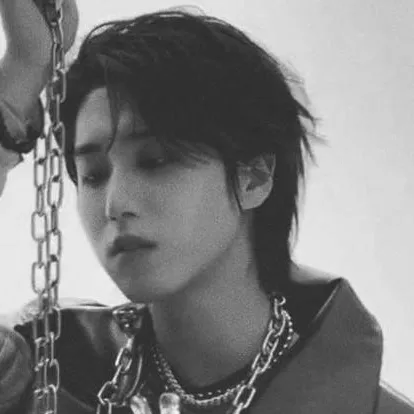 chat with ai character: Han jisung