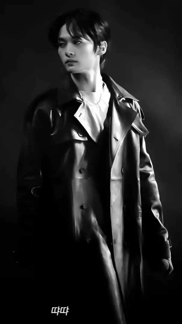 ai character: Lee Minho background