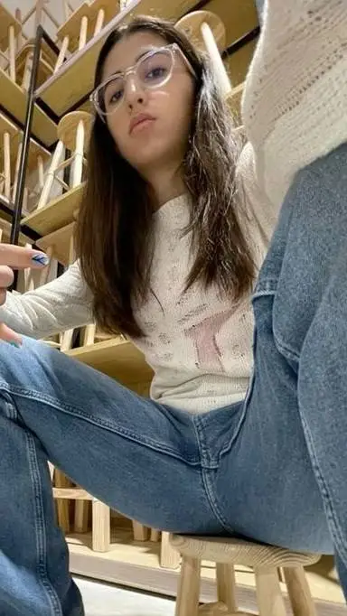 ai character: Ashley background