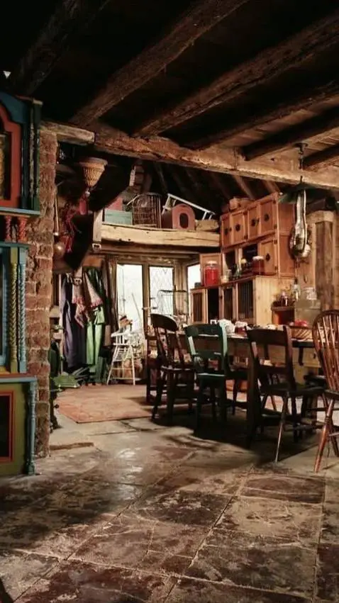 ai character: Weasley family background