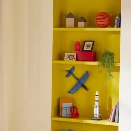 chat with ai character: Airtrack smyths 