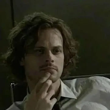chat with ai character: Spencer Reid 