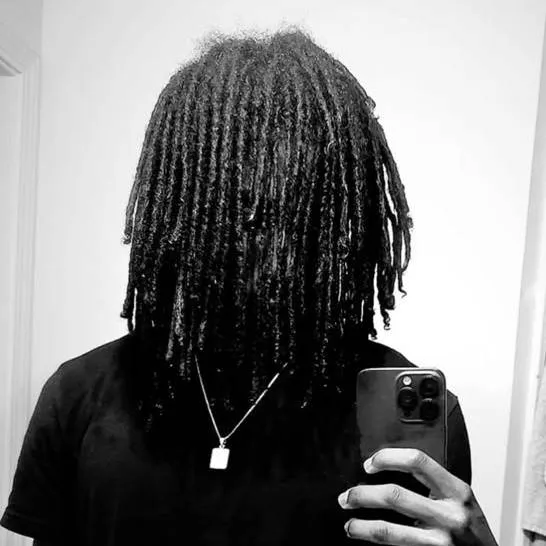 chat with ai character: Zion 