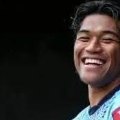 chat with ai character: Brian To'o 