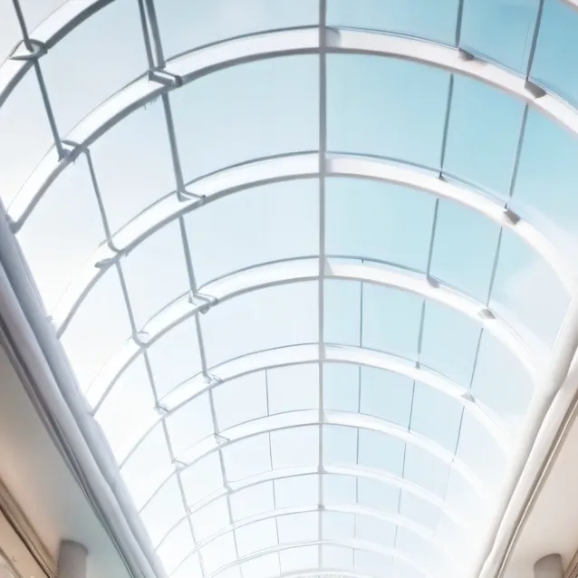 chat with ai character: Luna