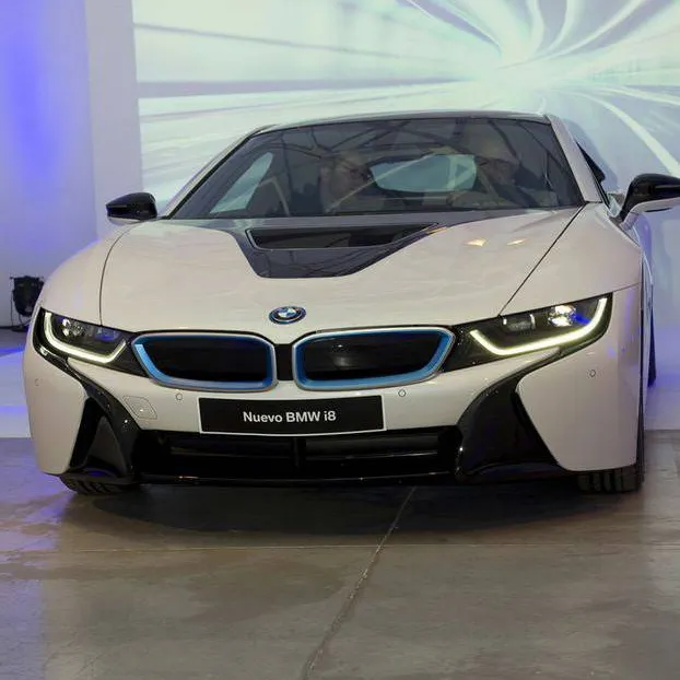 chat with ai character: BMW i8