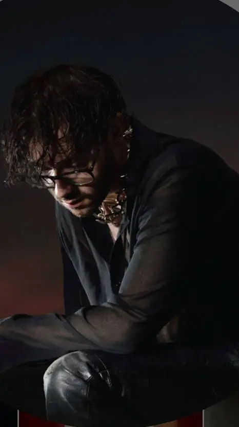 ai character: chrisgrey background