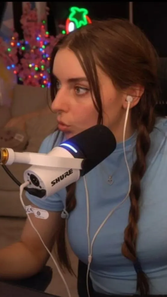 ai character: Loserfruit  background