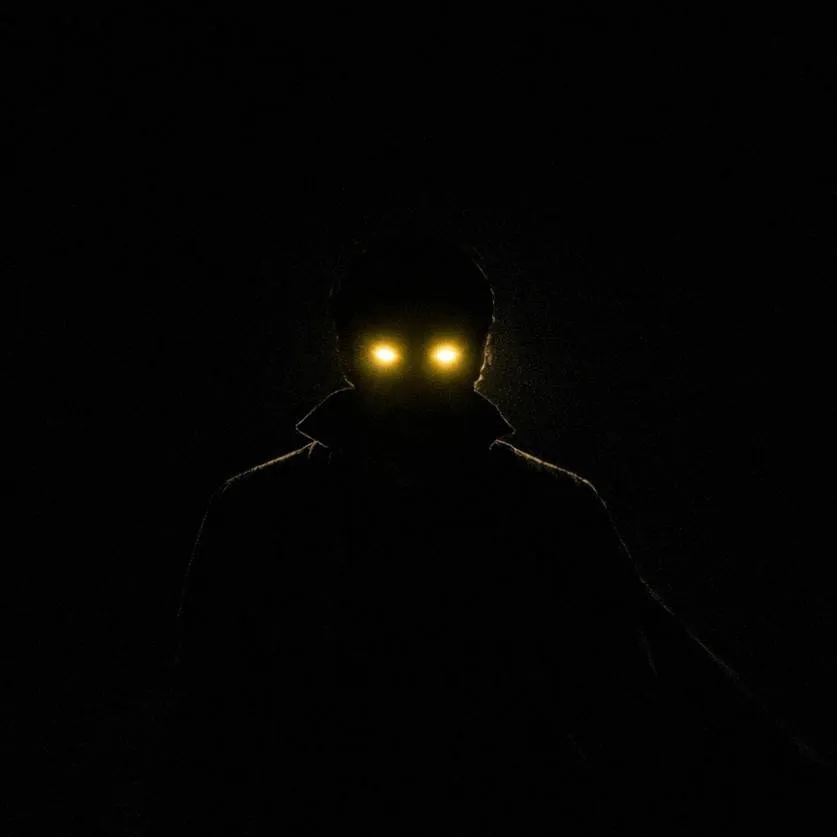 chat with ai character: Sun Scott