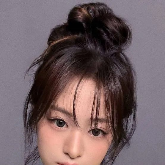chat with ai character: ✨ Ahyeon✨